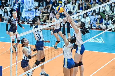 Philippines: Volleyball player accidentally hits teammate’s head during .